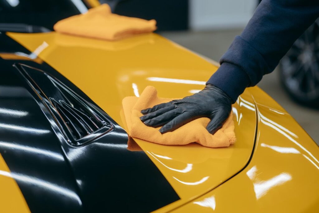 Powłoka ceramiczna na samochód Poznań to innowacyjna usługa w dziedzinie auto-detailingu